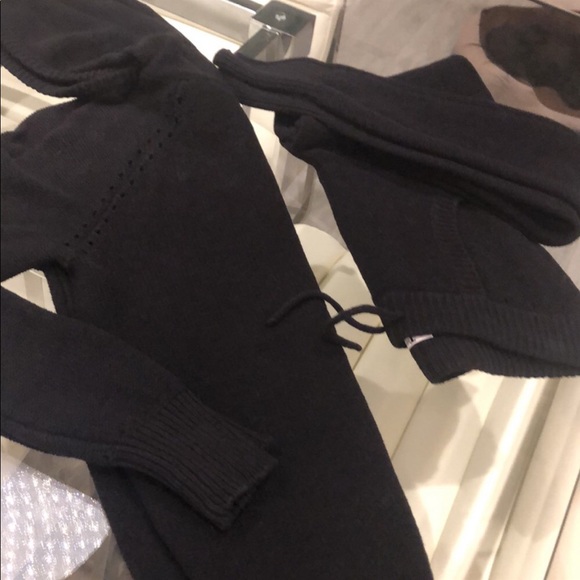 ALEXANDER WANG TWO PIECE HOODED SWEATER AND PANTS SET - Picture 1 of 10